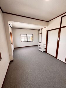 滋賀県栗東市にて内装リフォーム工事〈間仕切り壁の撤去・内装工事〉 施工後